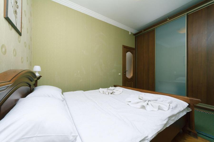 Three-Room Apartments At The Polytechnic Institute Kiew Exterior foto